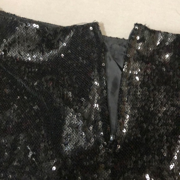 Sequined Black Mini Skirt - Picture 4 of 6